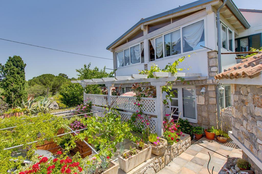 Apartment Neno - Terrace & Parking Veli Lošinj Екстериор снимка