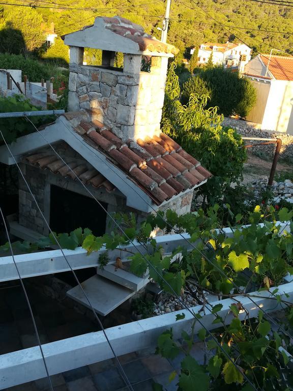 Apartment Neno - Terrace & Parking Veli Lošinj Екстериор снимка