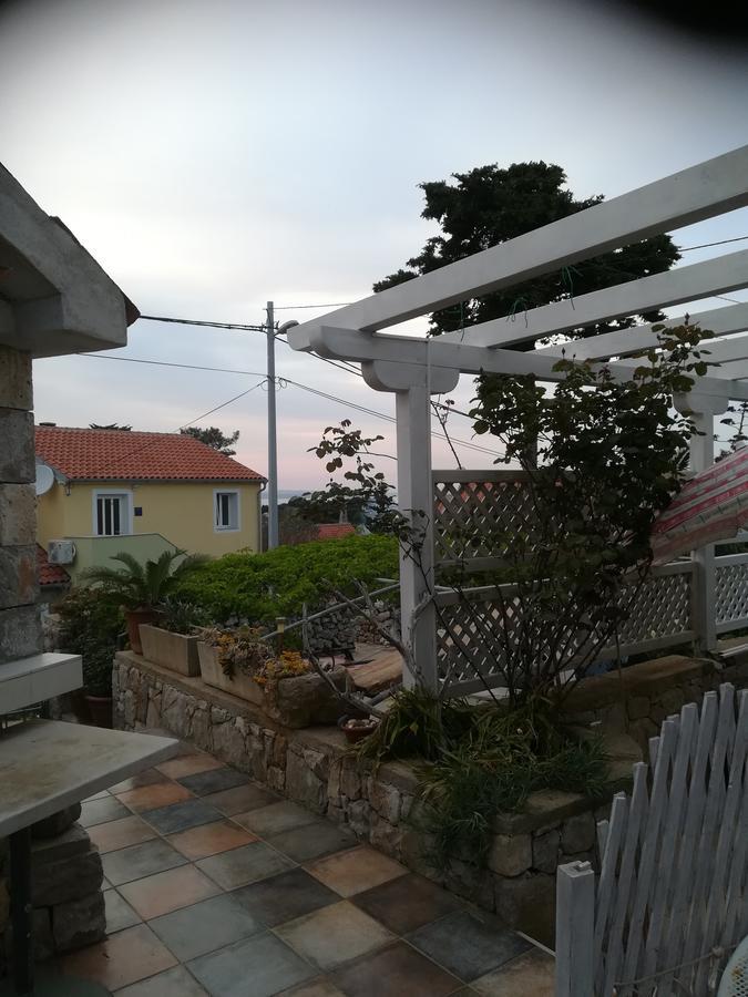 Apartment Neno - Terrace & Parking Veli Lošinj Екстериор снимка