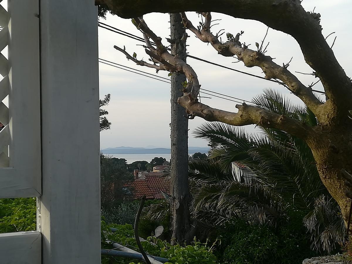 Apartment Neno - Terrace & Parking Veli Lošinj Екстериор снимка